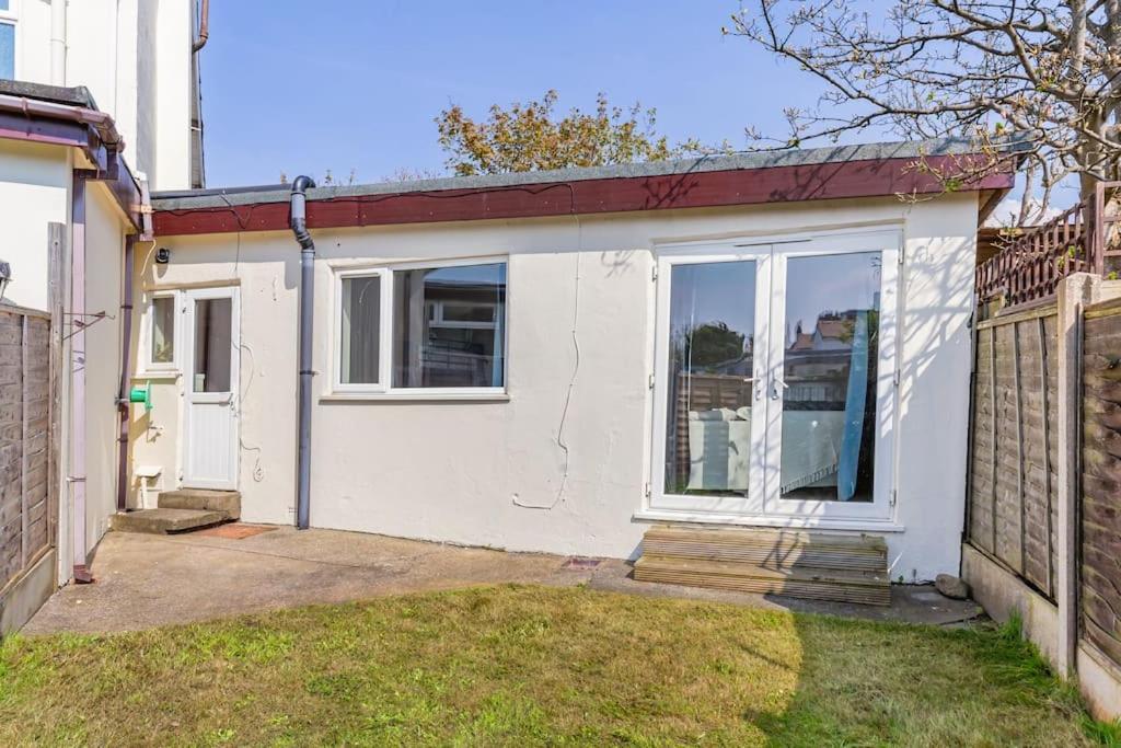 The Hideaway Villa Cleveleys Buitenkant foto